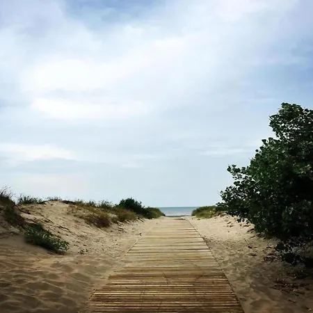 In Estartit With Sea Beach, Cleaning Included *
