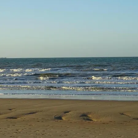 In Estartit With Sea Beach, Cleaning Included Apartment *