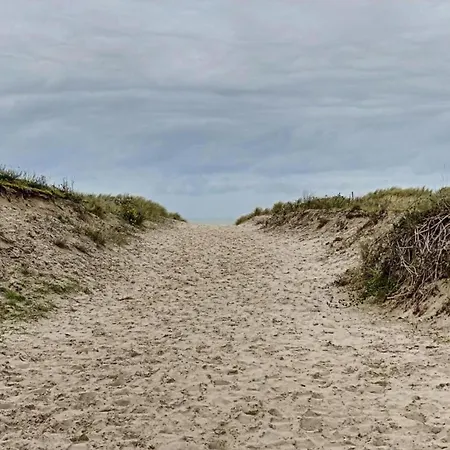 In Estartit With Sea Beach, Cleaning Included *